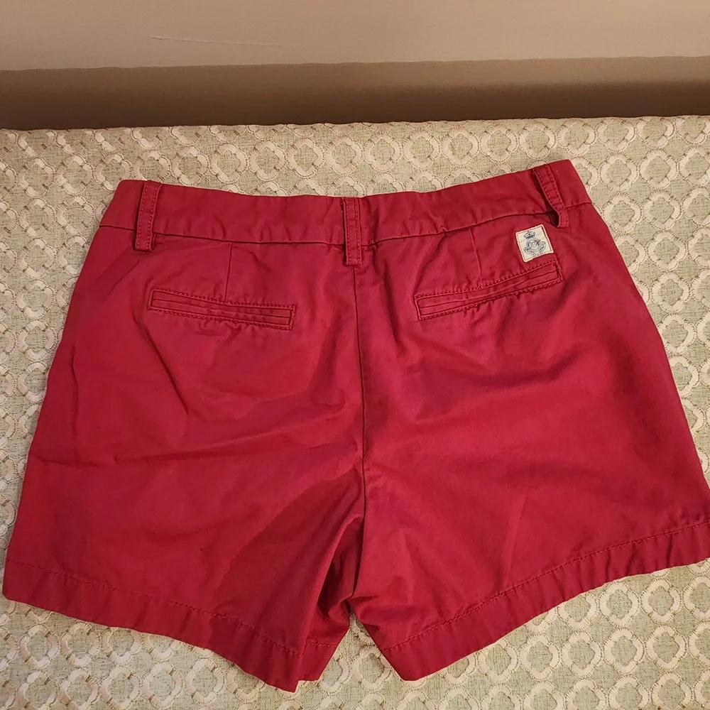 Tommy Hilfiger Women's 5 Inch Chino Shorts in Fuchsia, Size 4 - Picture 2 of 10